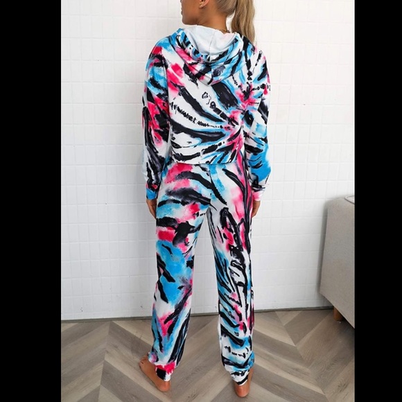 🦋 Tie Dye Printed Long Sleeve Crop Top Sweatsuit 😍 - Picture 8 of 10